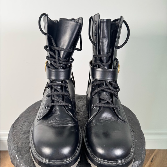 Chloe Diane Black Leather Lace up Combat Boots with Gold Buckle Size 9 - Picture 4 of 12